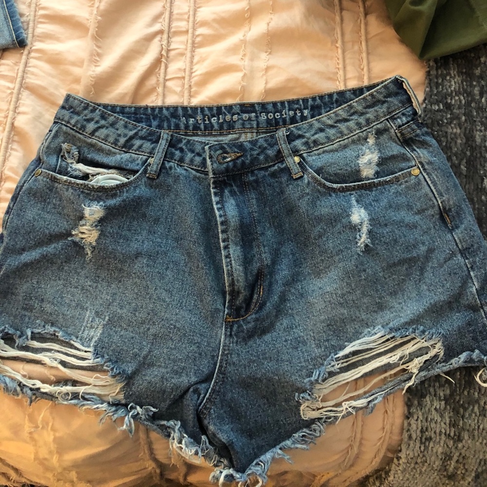 articles of society ripped shorts